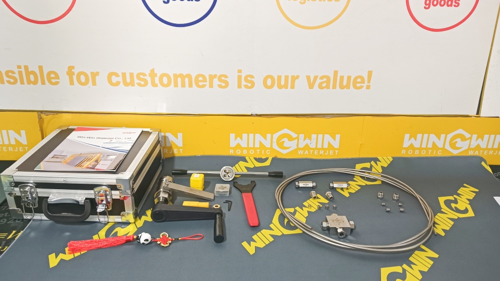 1727593615778316.jpg 72159444 60K HP tube, high pressure tubing, waterjet pipe, waterjet spare parts, water jet pump parts, kmt part.jpg